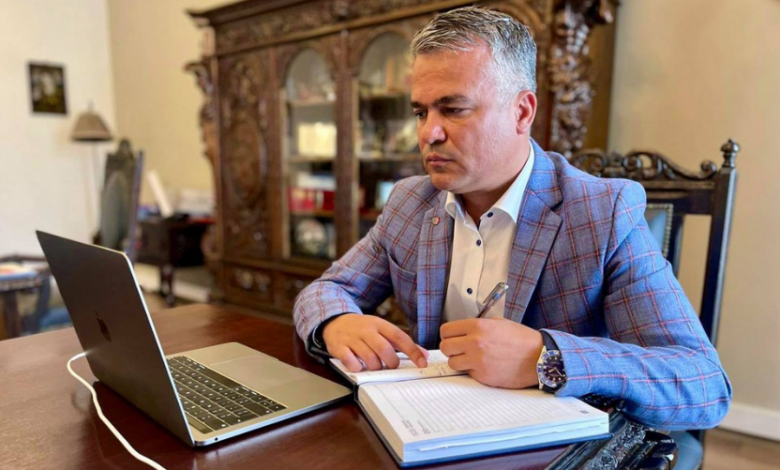 Publicitate electorală PNL: Trenul metropolitan ce va facilita accesul din zona adiacentă către Brașov va fi o alternativă nepoluantă de mobilitate urbană pentru 400.000 de locuitori 3 | MyTex.ro