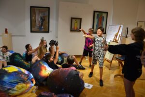 Ateliere creative pentru copii la Muzeul de Artă | MyTex.ro