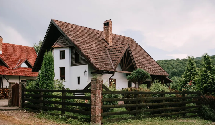 De vânzare - casă în mijlocul naturii, la circa 30 de kilometri de Brașov / Ce preț... 3 De vânzare | MyTex.ro