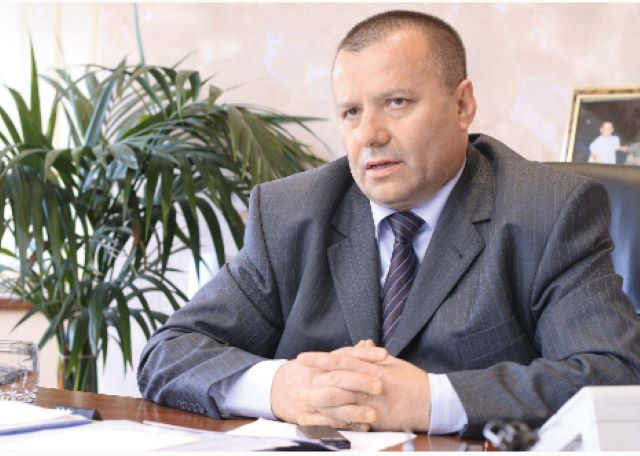 Un milionar român va purta brățară de supraveghere la picior 3 Un milionar român va purta brățară de supraveghere la picior | MyTex.ro
