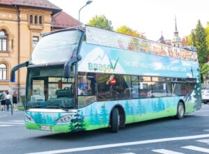 Autobuzul etajat s-a defectat iarăși | MyTex.ro