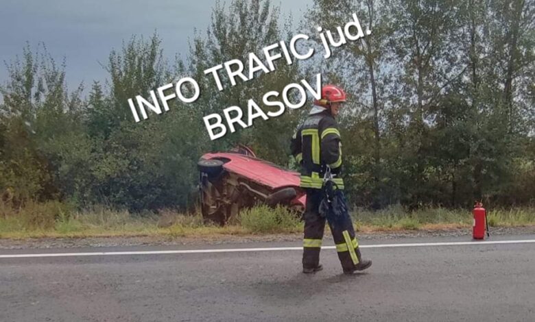 Autoturism ieșit în decor pe DN 1, în județul Brașov 3 Autoturism | MyTex.ro