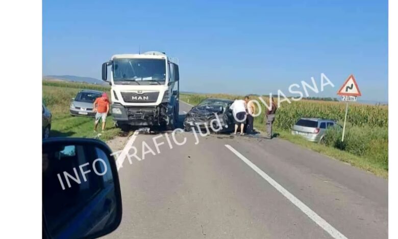 Ultima oră. Accident cu victimă încarcerată, în județul Covasna 3 accident | MyTex.ro