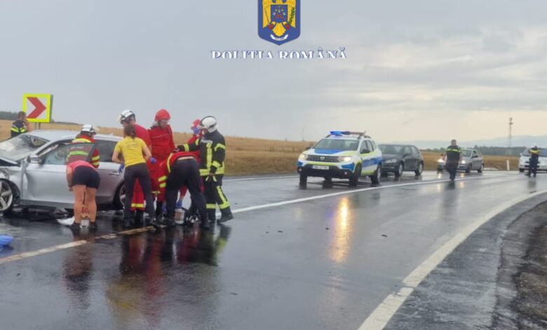 Update: A murit și victima căreia i se făceau manevre de resuscitare / Doi morți și 5 răniți în accidentul de pe DN 1, din județul Brașov 3 A murit | MyTex.ro