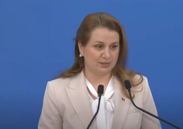 Ligia Deca anunță zile libere între probe 3 Ligia Deca anunță zile libere între probe | MyTex.ro
