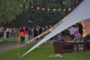 Festival văratic la Bran | MyTex.ro