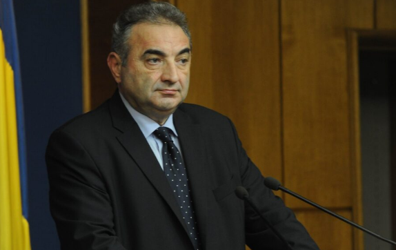 Florin Georgescu - câți bani credeți că primește din salariu și pensii... 3 Florin Georgescu | MyTex.ro
