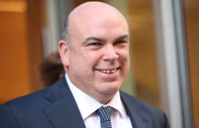 Unul dintre miliardarii lumii a dispărut după un naufragiu 3 Unul dintre miliardarii lumii a dispărut după un naufragiu | MyTex.ro