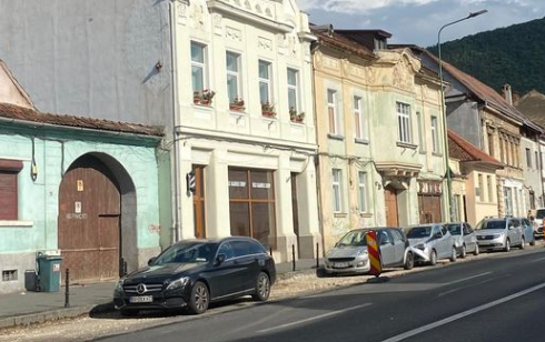 George Scripcaru întreabă, șefii din Primăria Brașov ar trebui să răspundă / Referitor la șantierul de pe strada Lungă 3 George Scripcaru | MyTex.ro