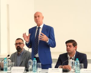 Secții noi | MyTex.ro