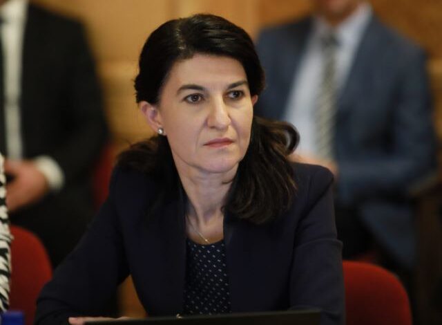 Violeta Alexandru a intrat în USR 3 Violeta Alexandru a intrat în USR | MyTex.ro