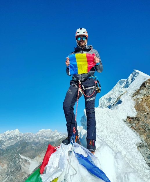 Un alpinist din Brașov și-a deschis o afacere în Himalaya 7 Un alpinist din Brașov și-a deschis o afacere în Himalaya | MyTex.ro