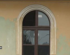 Revoltă a părinților care au copii de grădiniță la Sânpetru | MyTex.ro