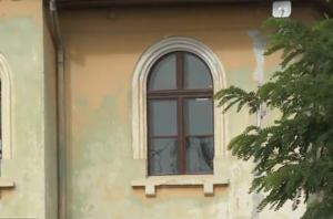 Revoltă a părinților care au copii de grădiniță la Sânpetru | MyTex.ro