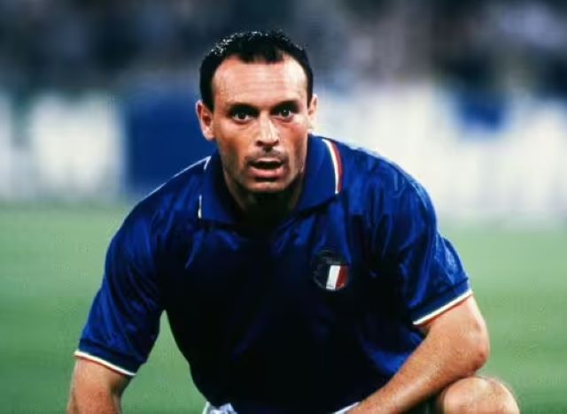 S-a stins legendarul Totò Schillaci 3 S-a stins legendarul Totò Schillaci | MyTex.ro