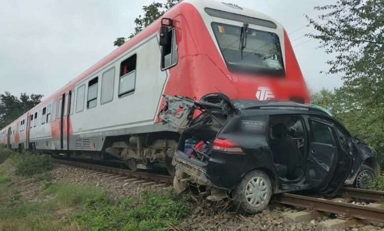 Șofer mort după ce mașina sa a fost lovită de tren 3 Șofer | MyTex.ro