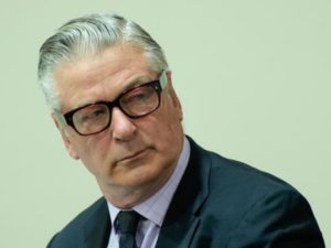 Actorul Alec Baldwin scapă de acuzația de omor involuntar | MyTex.ro