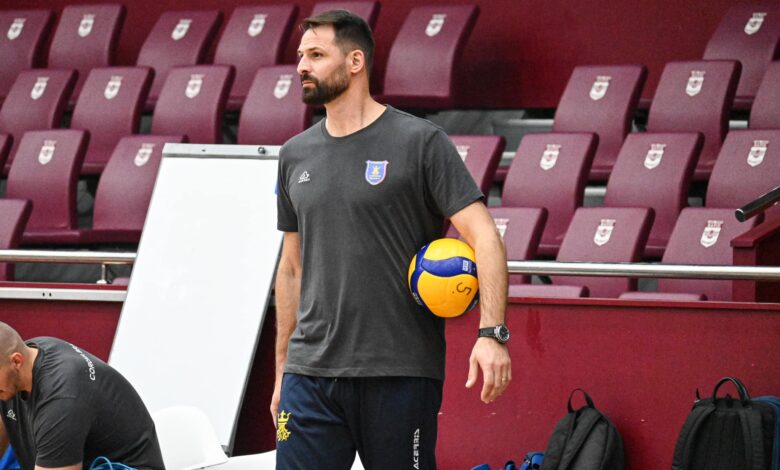 Corona Braşov, lecţie de volei pe terenul Rapidului 5 Corona Braşov | MyTex.ro