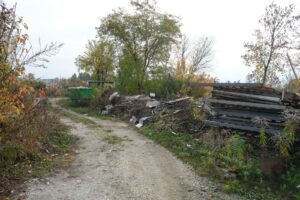 Lucrări de salubrizare la Cimitirul Municipal | MyTex.ro