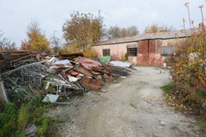 Lucrări de salubrizare la Cimitirul Municipal | MyTex.ro