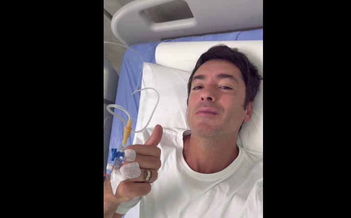 Radu Vâlcan, fotografie de pe patul la spital: „Este o reclamă, o reclamă la prevenție” 3 Radu | MyTex.ro