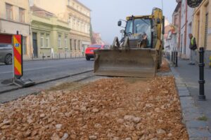 Lucrările de pe strada Lungă au fost reluate | MyTex.ro