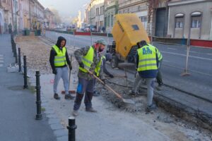 Lucrările de pe strada Lungă au fost reluate | MyTex.ro
