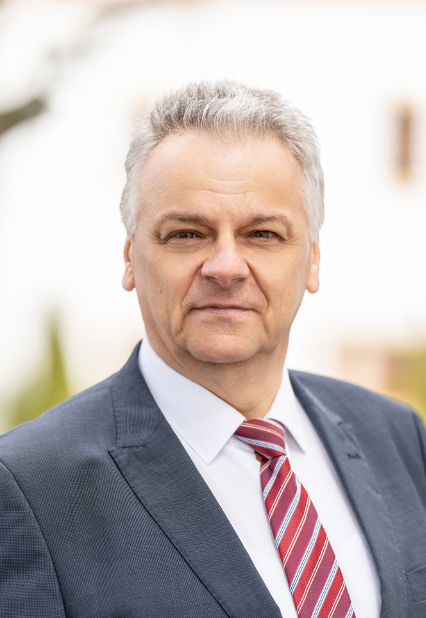 Municipiul Săcele se modernizează / Rețea nouă de apă și canalizare 7 Municipiul Săcele | MyTex.ro