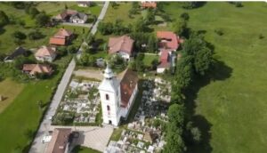 Mitropolitul Ardealului a liturghisit în Parohia Bran-Predeluț | MyTex.ro