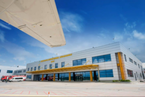 Un aeroport din România a introdus o taxă de 5 euro pentru fiecare călător | MyTex.ro