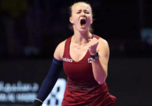 Cea de-a doua semifinalistă | MyTex.ro