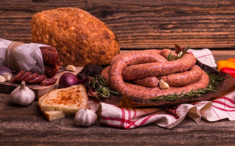 Parada cârnaților | MyTex.ro