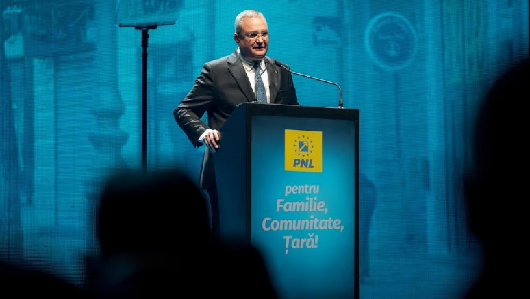 Publicitate electorală PNL - Nicolae Ciucă cere demisia premierului Marcel Ciolacu după dezvăluirile privind zborurile private plătite de Nordis 3 | MyTex.ro