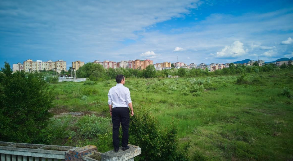 Publicitate electorală USR - „Deblocarea” Brașovului a început prin blocarea noului PUG. Se întăresc suspiciunile privind asaltul rechinilor imobiliari. 15 | MyTex.ro