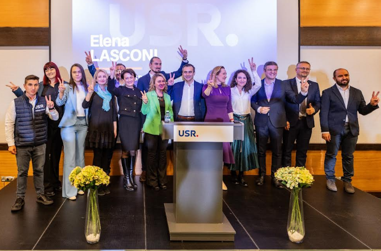 Publicitate electorală USR - Obiectivele USR Brașov în Parlament: sprijin pentru proiectele Brașovului și legi pentru un stat funcțional, în slujba cetățenilor 11 | MyTex.ro