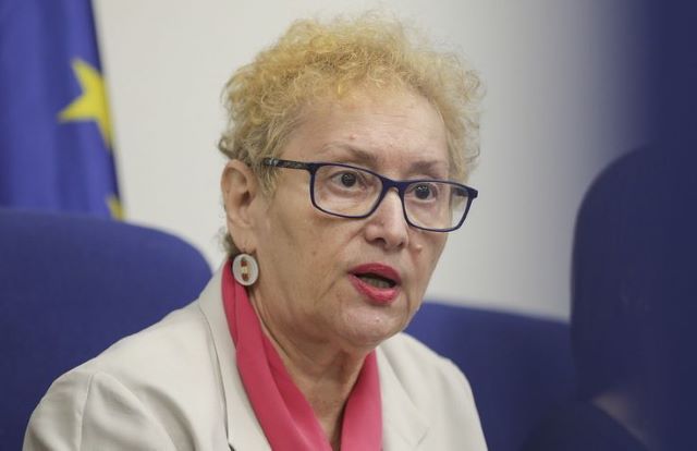 Avocatul Poporului a contestat la CCR legea pensiilor militare 3 Avocatul Poporului a contestat la CCR legea pensiilor militare | MyTex.ro
