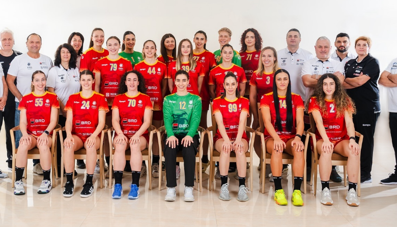 2 handbaliste de la Corona Brașov - în lotul României pentru Euro 2024 / Antrenorul Bogdan Burcea e secund / Marile absențe 3 2 handbaliste de la Corona Brașov | MyTex.ro