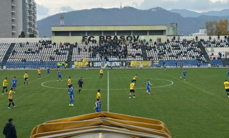 SR Braşov, victorie în derby-ul cu Kids Tâmpa. La 2 puncte de lider 3 SR Braşov | MyTex.ro