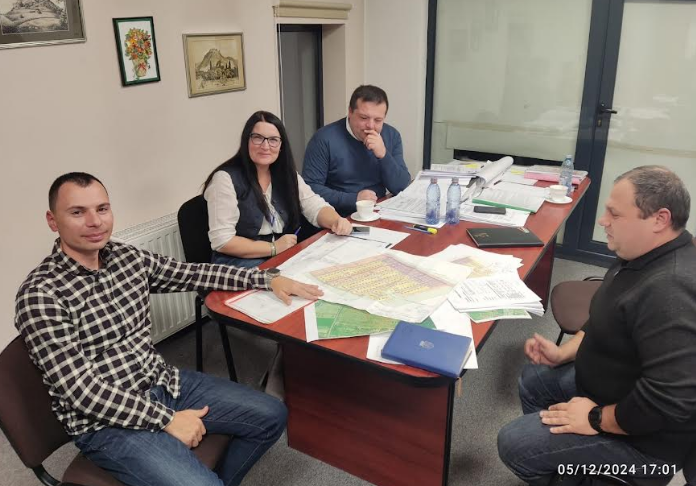 Primarul USR de la Râșnov: „Prin dialog, transparență și muncă în echipă, vom reuși să transformăm Râșnovul într-un oraș de care să fim mândri” 11 | MyTex.ro