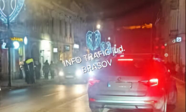 Ultima oră. Accident pe strada Mureșenilor din Brașov / Aglomerație! 3 Accident | MyTex.ro