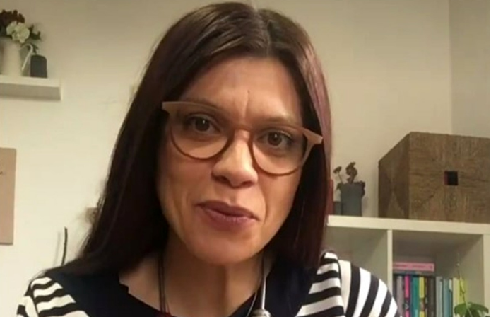 Schimbarea radicală a Laurei Andreșan / Cu ce se ocupă în Brașov 5 Schimbarea radicală a Laurei Andreșan | MyTex.ro
