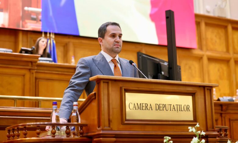 Cine este noul președinte al Camerei Deputaților / Ilie Bolojan e președintele Senatului 3 Cine este noul președinte al Camerei Deputaților | MyTex.ro