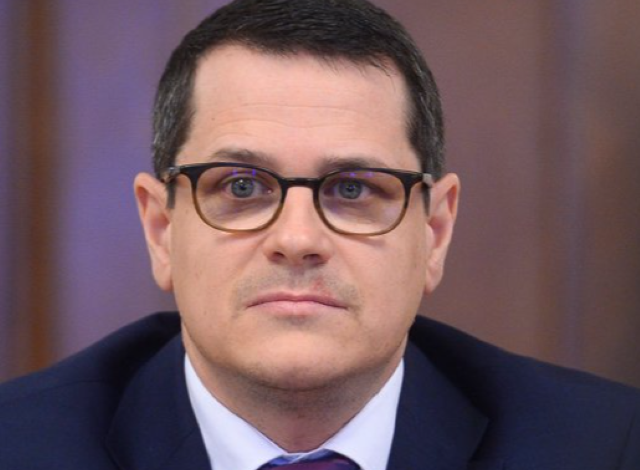 Eduard Hellvig infirmă orice candidatură 3 Eduard Hellvig infirmă orice candidatură | MyTex.ro