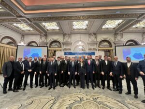 Adrian Veștea | MyTex.ro