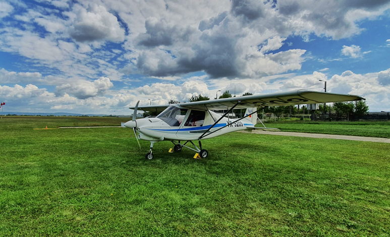 Cursuri gratuite de zbor la Aeroclub | MyTex.ro