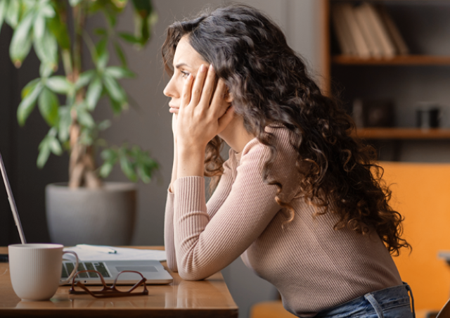 1 din 2 angajați se așteaptă la o mărire salarială în 2025 / Doar 23% dintre cei care lucrează sunt mulțumiți de salariile pe care le au 3 1 din 2 angajați se așteaptă la o mărire salarială | MyTex.ro