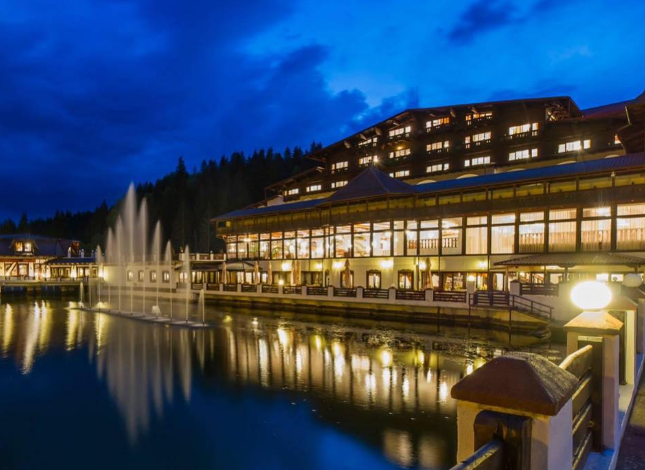 Cât costă banchetul de absolvire a 12 clase la un hotel de fițe din Poiana Brașov / Plus alte cele / Unii adolescenți vin de la Ploiești 3 Cât costă banchetul | MyTex.ro