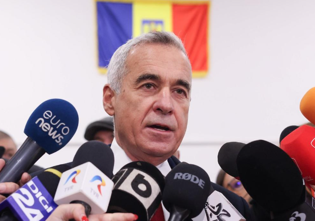 AUR a adunat semnăturile pentru Călin Georgescu 3 AUR a adunat semnăturile pentru Călin Georgescu | MyTex.ro