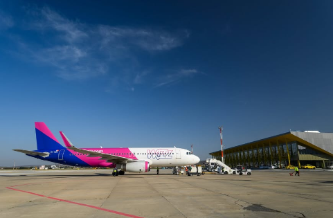Avionul Wizz Air | MyTex.ro