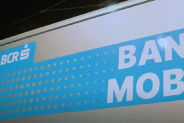 BCR lansează prima bancă mobilă 100% electrică din România 3 BCR lansează prima bancă mobilă 100% electrică din România | MyTex.ro